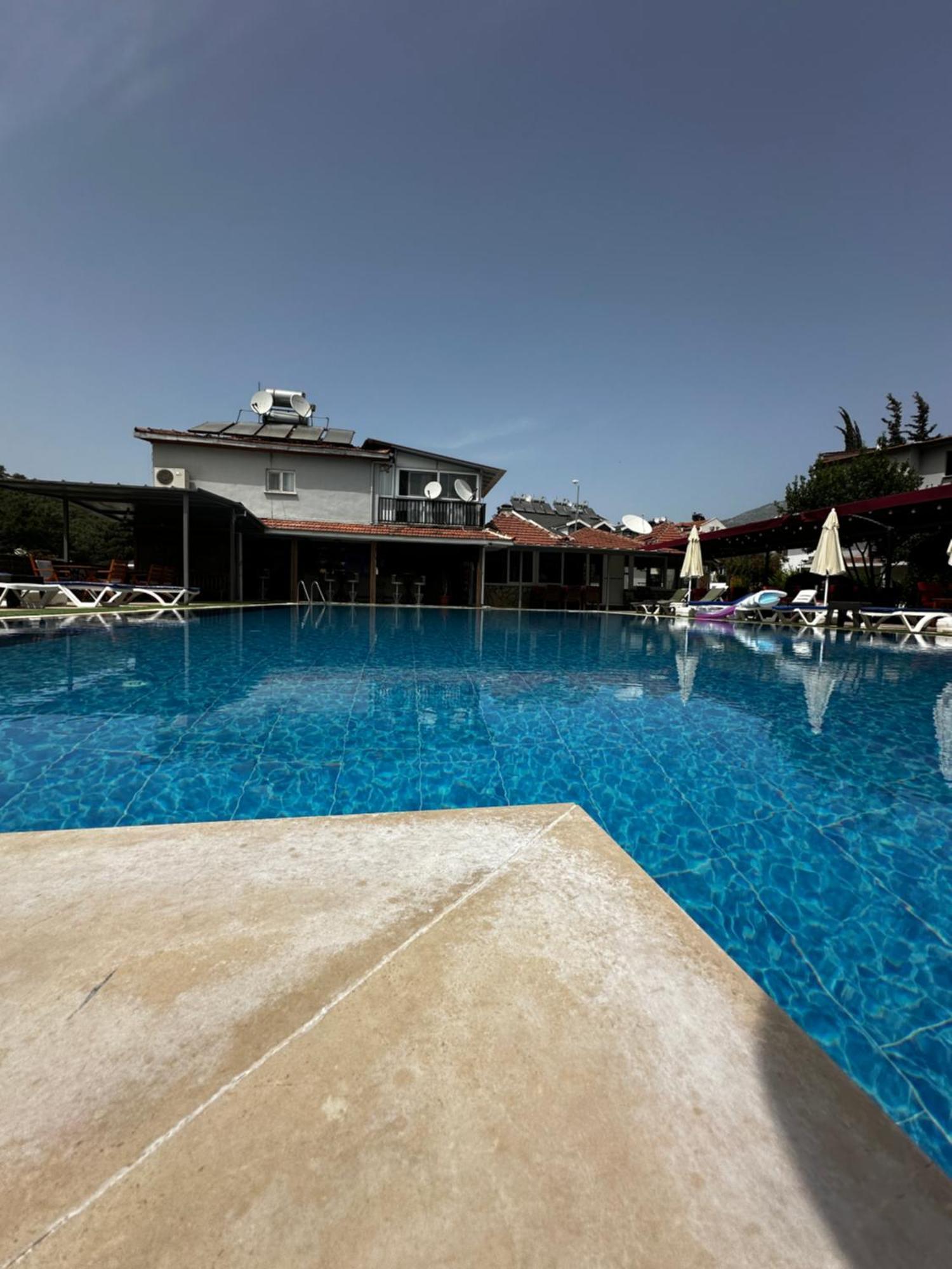 Ovacık Carmina Hotel מראה חיצוני תמונה